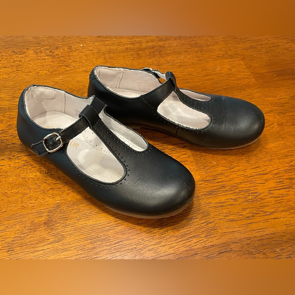 L'Amour Black Leather Dress Shoes for Girls